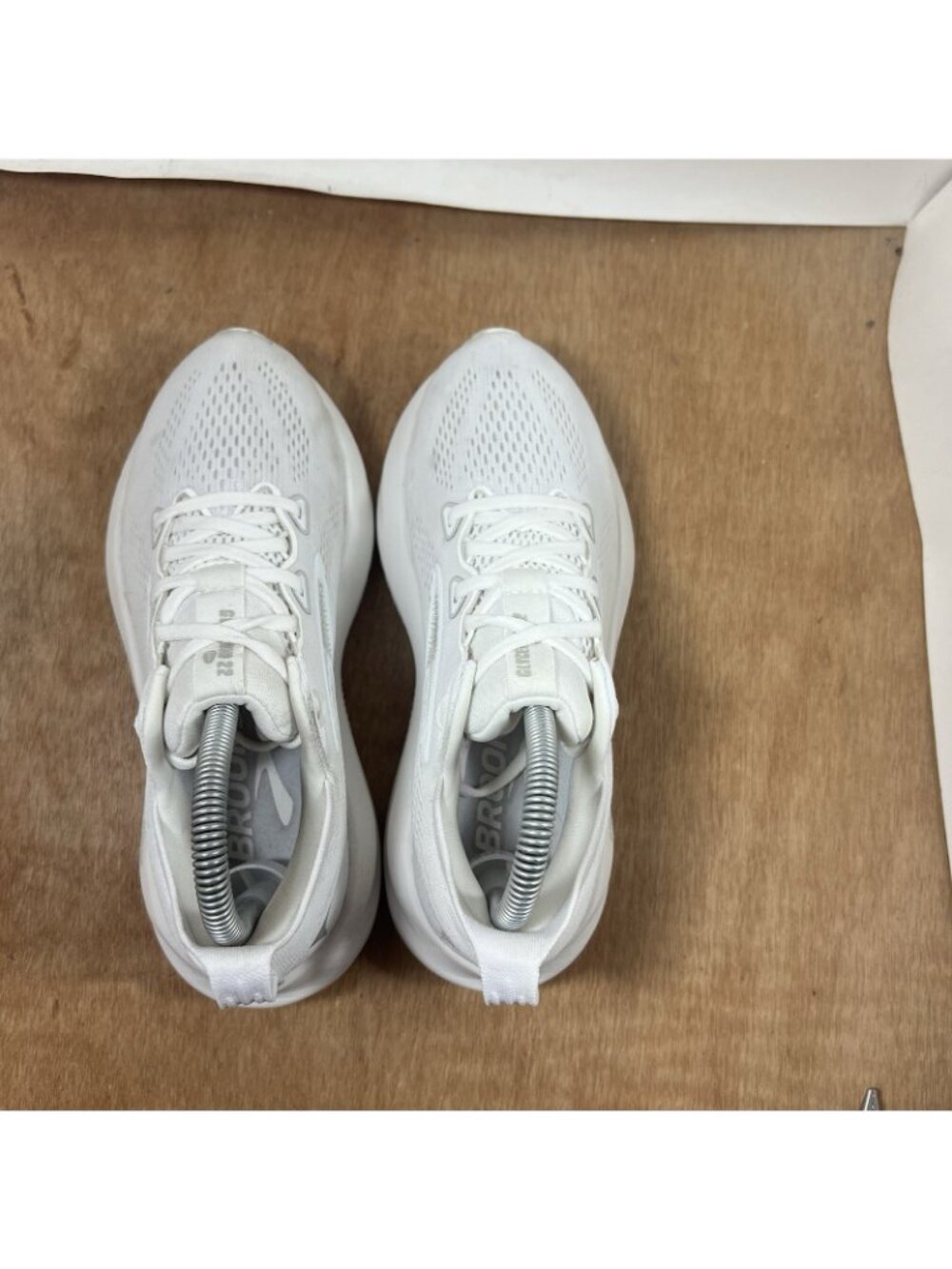 Brooks Glycerin 22 Women Size 6 White Running Shoes Sneaker Neutral 1204341B090 - Picture 5 of 9